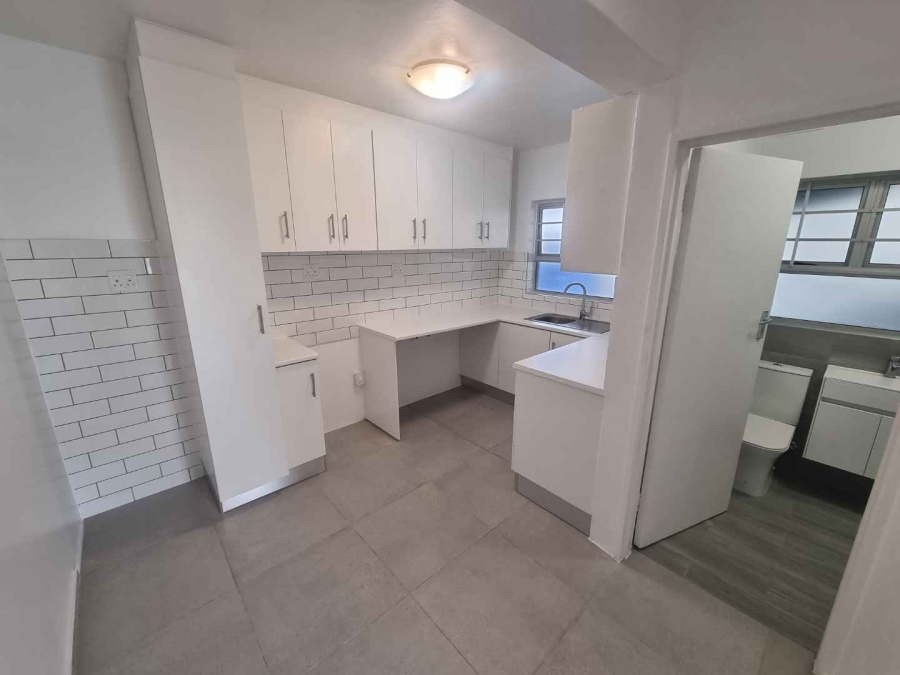 2 Bedroom Property for Sale in Tamboerskloof Western Cape